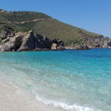 Отель Moka Evia Island Akhladheri Экстерьер фото